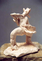 Danse, Figurine N° 9, terre cuite, copyright D. Aliquot (ADAGP)