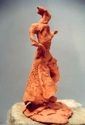 Danse, Figurine N° 14, terre cuite, copyright D. Aliquot (ADAGP)